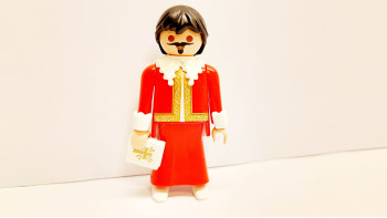 Custom Playmobil Cardinal #1