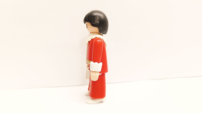 Custom Playmobil Cardinal #1