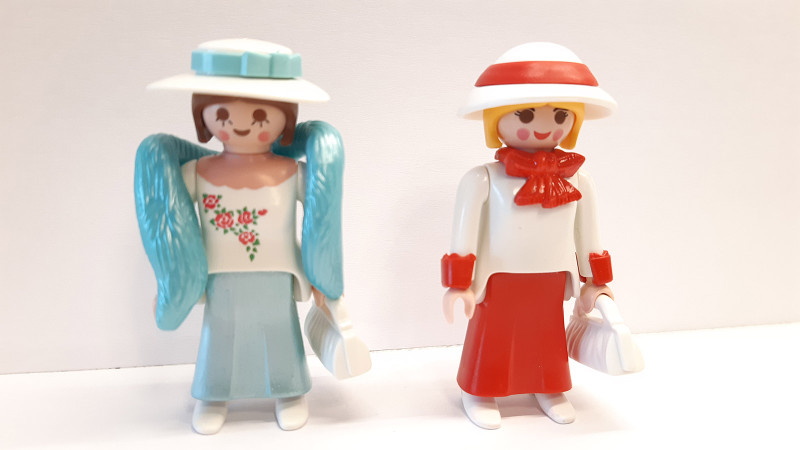 2x Playmobil Victorian Women Custom #1