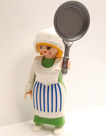 Playmobil Custom Puppenhaus Victorian Maid #1