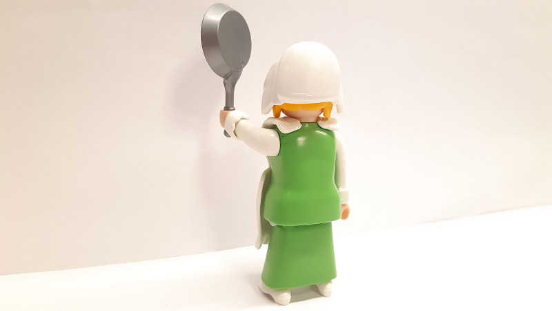Playmobil Custom Puppenhaus Victorian Maid #1