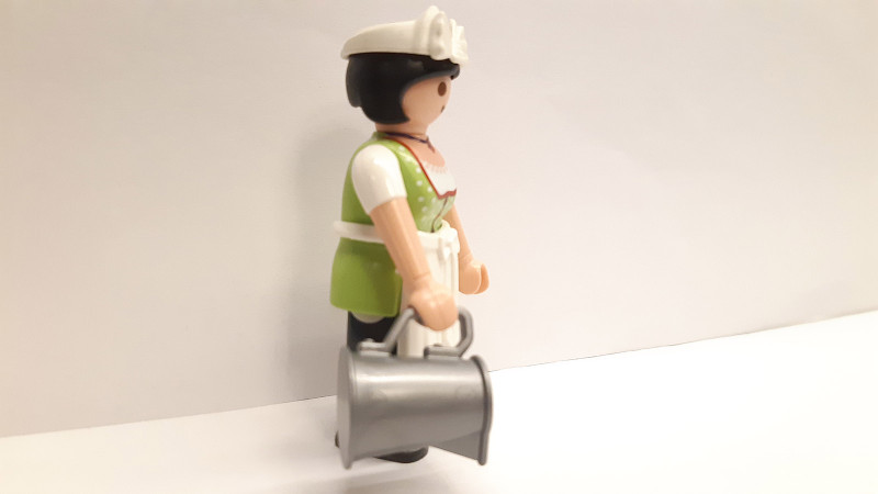 Playmobil Custom Puppenhaus Victorian Maid #2