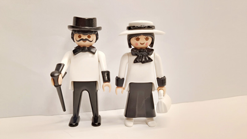 Playmobil Custom Victorian Couple #2