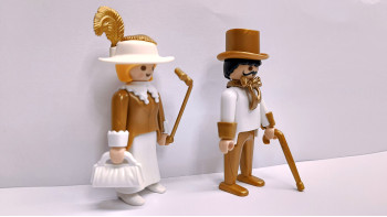 Playmobil Custom Gold Victorian couple #4