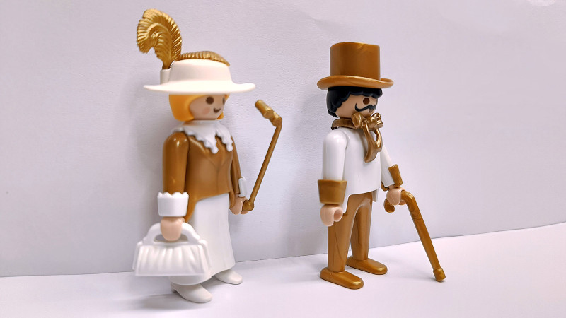 Playmobil Custom Gold Victorian couple #4