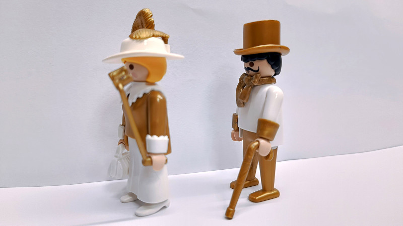 Playmobil Custom Gold Victorian couple #4