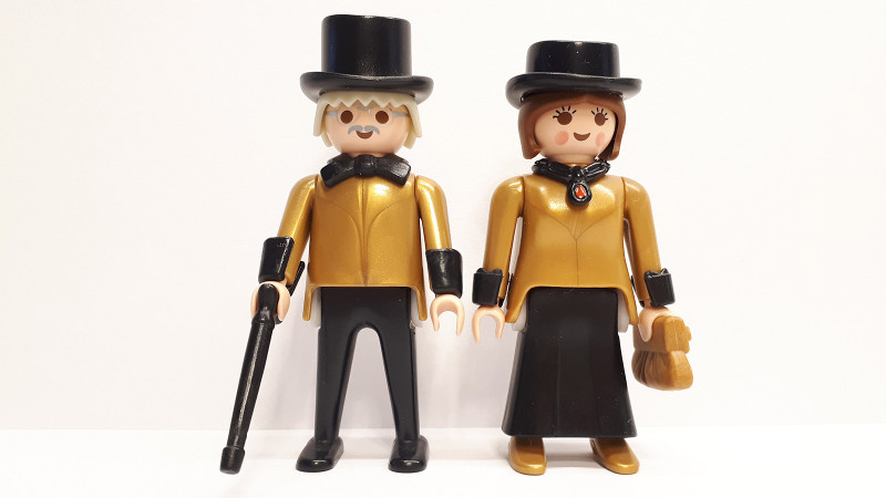 Playmobil Custom Victorian couple #6