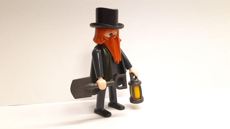 Playmobil Custom Undertaker Western Colorado Victorian #2