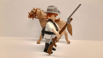 Playmobil Western Cowboy ACW Southern Soldier with horse #2