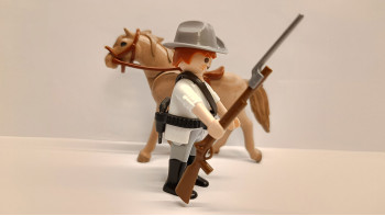 Playmobil Western Cowboy ACW Southern Soldier with horse #2