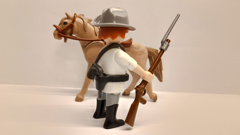 Playmobil Western Cowboy ACW Southern Soldier with horse #2