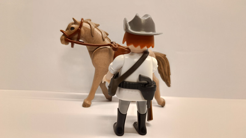 Playmobil Western Cowboy ACW Southern Soldier with horse #2