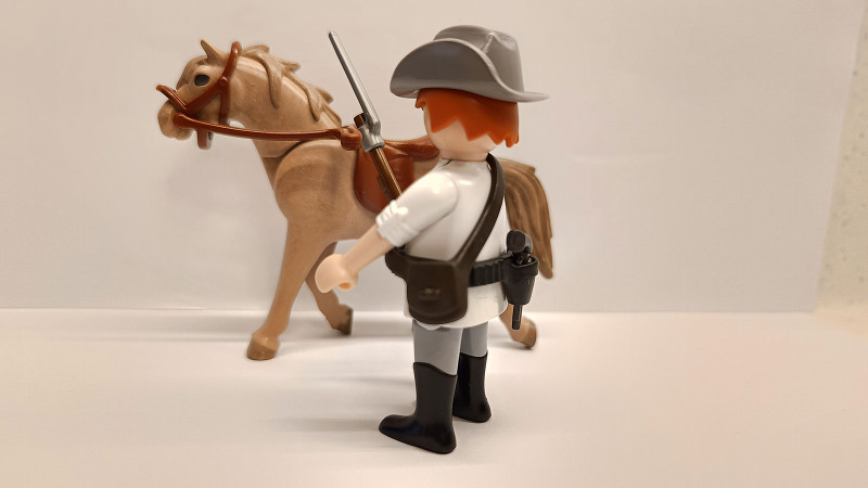 Playmobil Western Cowboy ACW Southern Soldier with horse #2