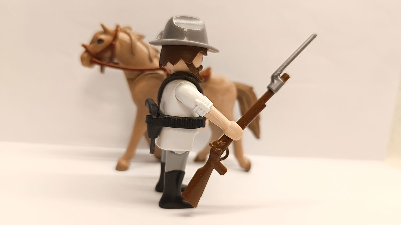 Playmobil Western Cowboy ACW Southern Soldier with horse #3
